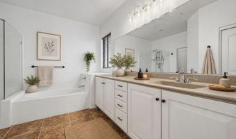 12175 W CHASE Ln, Avondale, AZ 85323