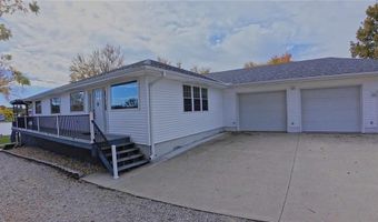 980 Lake Viking Ter, Altamont, MO 64620
