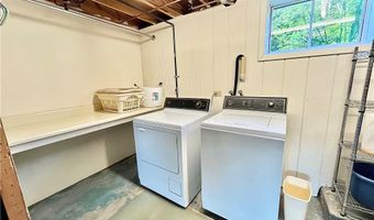 8238 Center Rd, Ashtabula, OH 44004