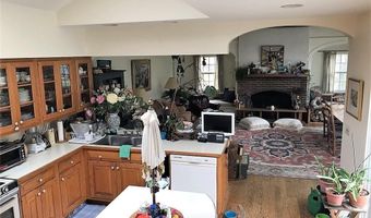118 Long Ridge Rd, Danbury, CT 06810