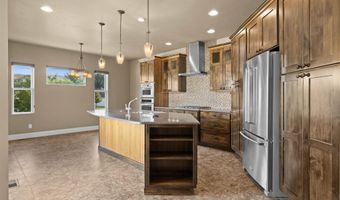 2819 Palmer Dr, Casper, WY 82601