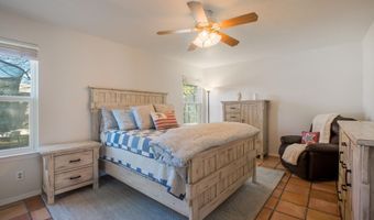 8201 Colfax Ave NE, Albuquerque, NM 87109