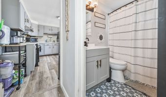 14 Wilkes Rd, Danbury, CT 06811