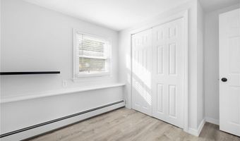 15 Laforge Dr, Coventry, RI 02816