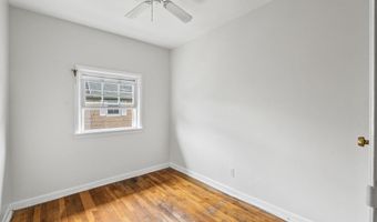 5 ELNA Ct, Bayonne, NJ 07002