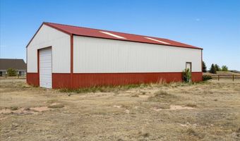 826 SKYLINE Dr, Cheyenne, WY 82009