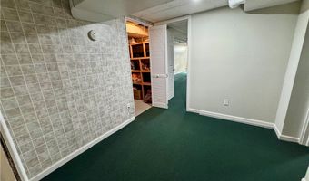 1648 Highland Ln, Ashtabula, OH 44004