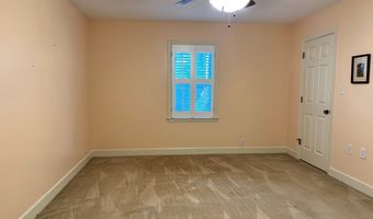 1512 Valencia Dr, Albany, GA 31701