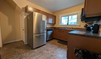 822 N River Ave, Alma, MI 48881