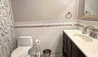 1508 Sunny Ln, Ardmore, OK 73401