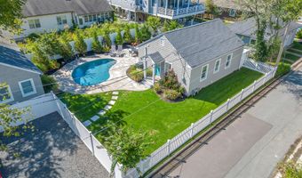 141 Maple Dr, Bay Head, NJ 08742