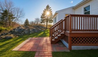 4 Heritage Cir, Johnston, RI 02919