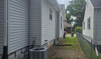1728 Noble St, Anderson, IN 46016