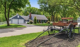1 Blacksmith Rd, Lincoln, RI 02865