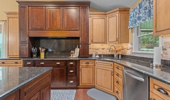 720 OAK TERRACE Dr, Ambler, PA 19002