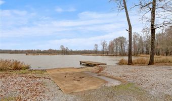 618 Cypress Point Dr, Akron, AL 35441