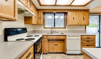 4826 CHESTNUT Ct SE, Albany, OR 97322