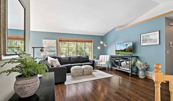 15578 Vale St NW, Andover, MN 55304