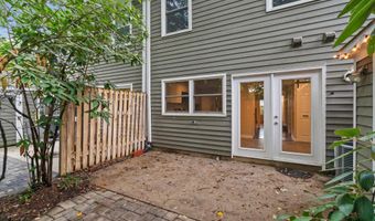 2 JANWALL Ct, Annapolis, MD 21403