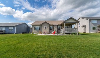 302 33rd St SE, Altoona, IA 50009