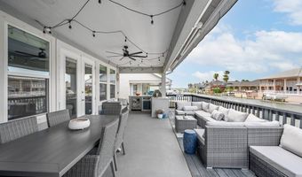 124 Sea Breeze Dr, Aransas Pass, TX 78336