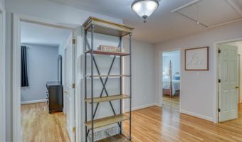 7 PIERSON Dr, Hockessin, DE 19707
