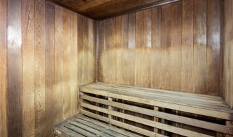 2499 Kapiolani Blvd 3804, Honolulu, HI 96826