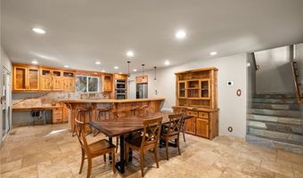 28657 Shenandoah Dr, Lake Arrowhead, CA 92352