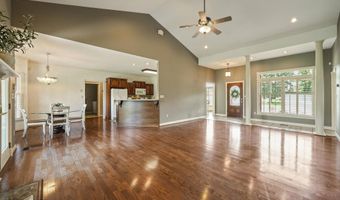 963 Southwick Dr, Alcoa, TN 37701