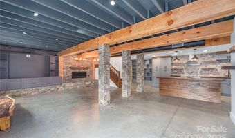 234 Erwin Hills Rd, Asheville, NC 28806