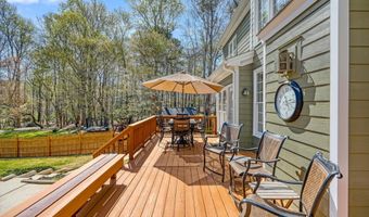4705 Homeplace Dr, Apex, NC 27539