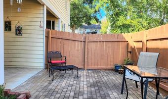 1537 Whispering Creek Dr, Ballwin, MO 63021
