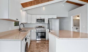 87-3205 Guava Rd, Captain Cook, HI 96704