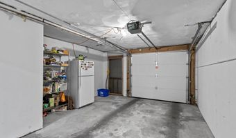 5257 Washington St 5257, Boston, MA 02132