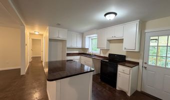 2159 Sunny Lane Rd, Benton, MS 39039
