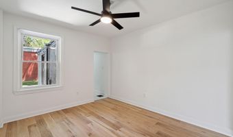 7 E OXFORD St, Philadelphia, PA 19125
