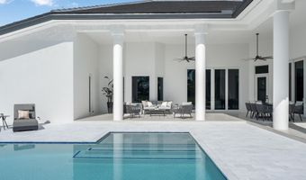 100 Glenbrook Ct, Atlantis, FL 33462