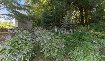 6809 Pilgrim Rd, Madison, WI 53711