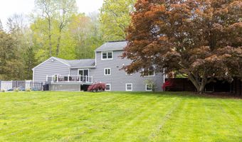49 Kelseytown Rd, Clinton, CT 06413