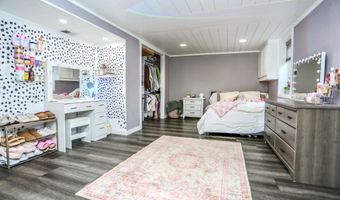 2119 SE 12th Ave, Aberdeen, SD 57401