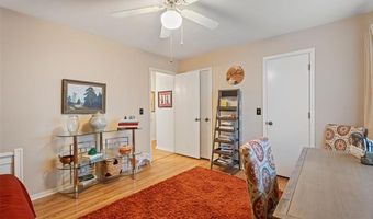 39 SE Shadowlake Dr 39, Bartlesville, OK 74006