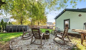 27 Dean Ave, Johnston, RI 02919