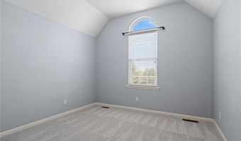 14219 Amanda Ln, Basehor, KS 66007