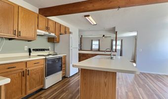 1111 Kingsbury St, Belle Fourche, SD 57717