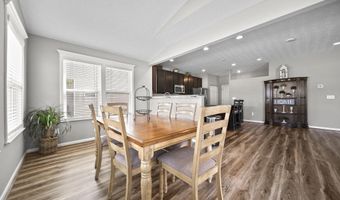 43 Burroughs Dr, Ashville, OH 43103