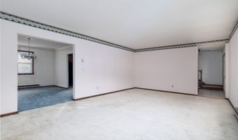 6 El Toro Dr, Bristol, CT 06010