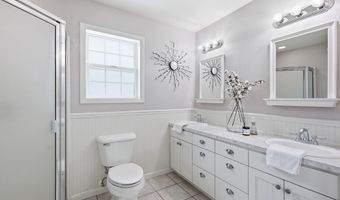 1420 CENTER St, Albany, OR 97322