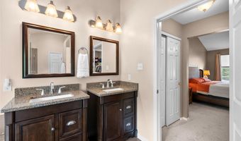 703 Trago Creek Dr, Ballwin, MO 63021