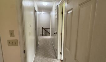 11 Olympic Dr, Danbury, CT 06810
