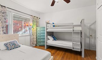 81 HUMPHREY Ave, Bayonne, NJ 07002